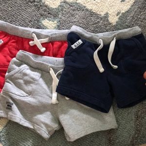 Bundle of 3 shorts